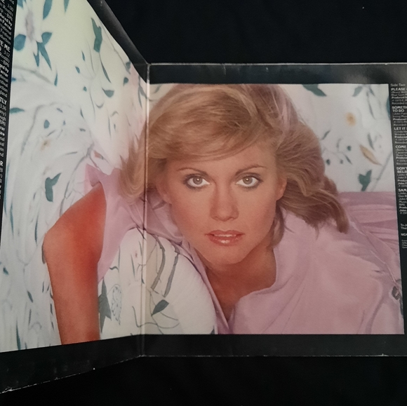Olivia Newton-John's Greatest Hits, Vinyl LP, 1977 - Picture 4 of 9